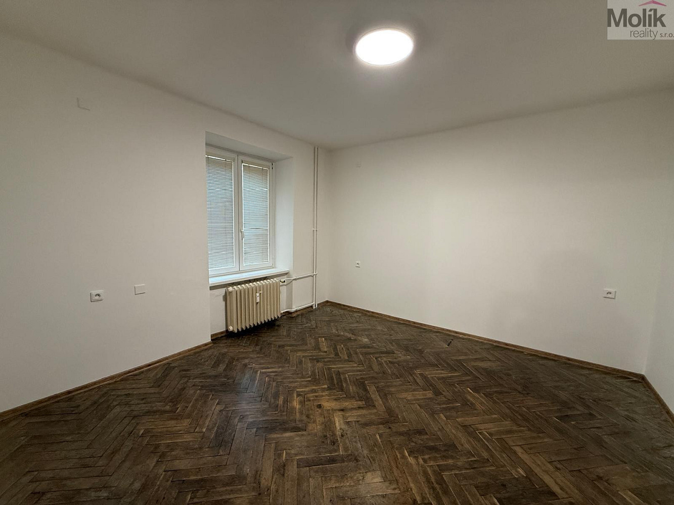 Pronájem bytu 1+1 35 m² – fotografie 5