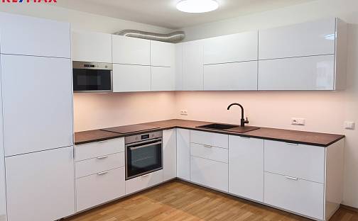 Prodej bytu 2+kk 60 m², V zahradách, Praha 8 - Libeň
