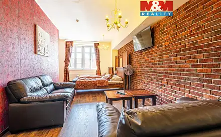 Pronájem bytu 2+1 80 m², Zbrojnická, Plzeň - Vnitřní Město