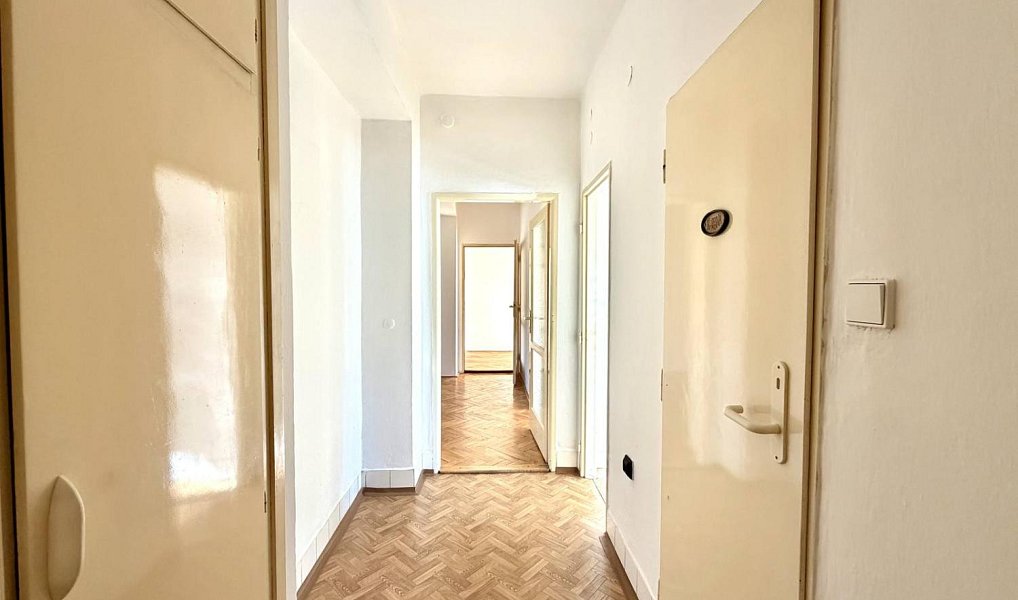 Prodej bytu 3+1 64 m², Jilemnice – náhled fotky 2