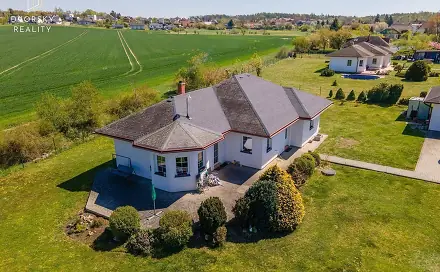 Prodej domu 174 m² s pozemkem 2 000 m², Petkovy, okres Mladá Boleslav