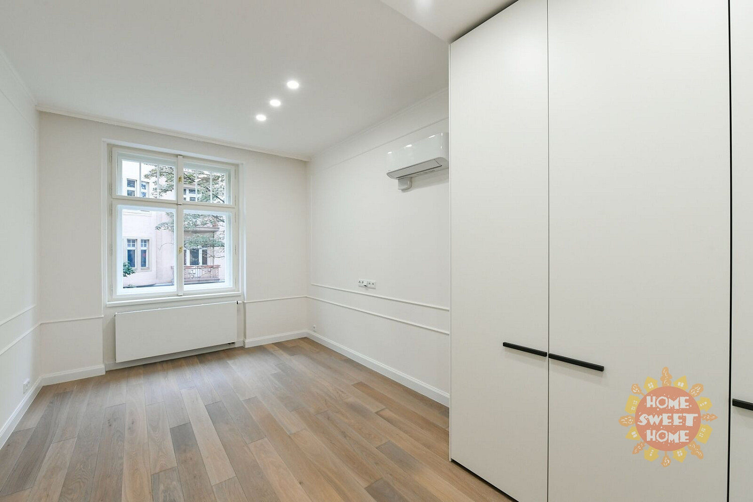 Pronájem bytu 4+kk 118 m² – pohled 4