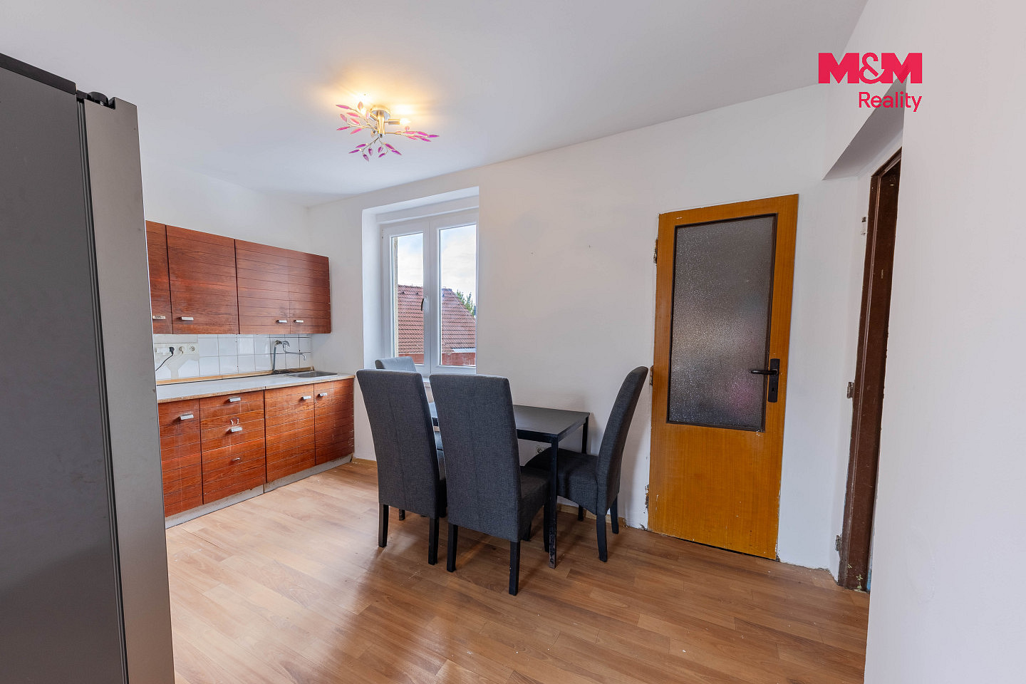 Prodej domu 100 m² s pozemkem 973 m² — photo 2
