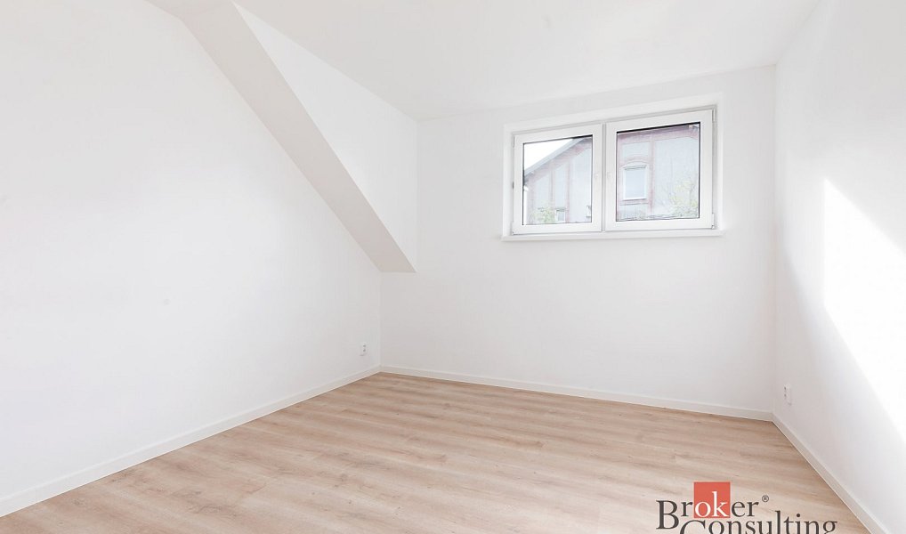 Pronájem bytu 3+kk 63 m², Ostrava – náhled fotky 2
