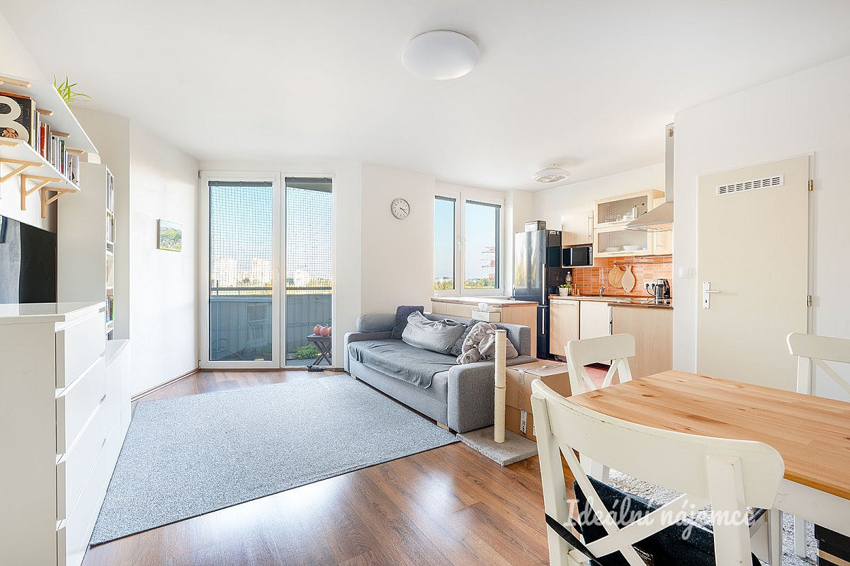 Pronájem bytu 2+kk 56 m²