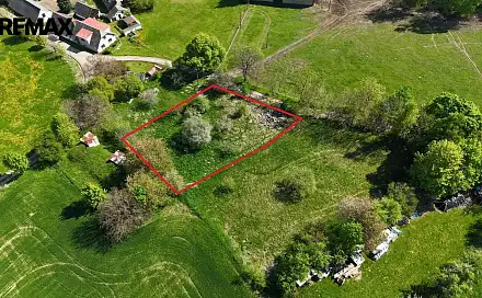 Prodej stavebního pozemku 1 098 m², Soběšice, okres Klatovy