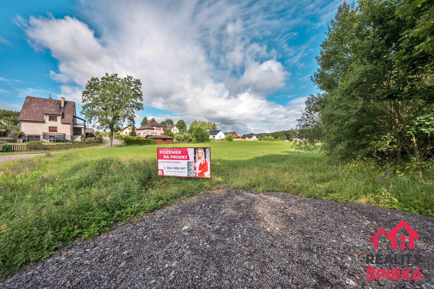 Prodej stavebního pozemku 3 114 m² – fotografie 2