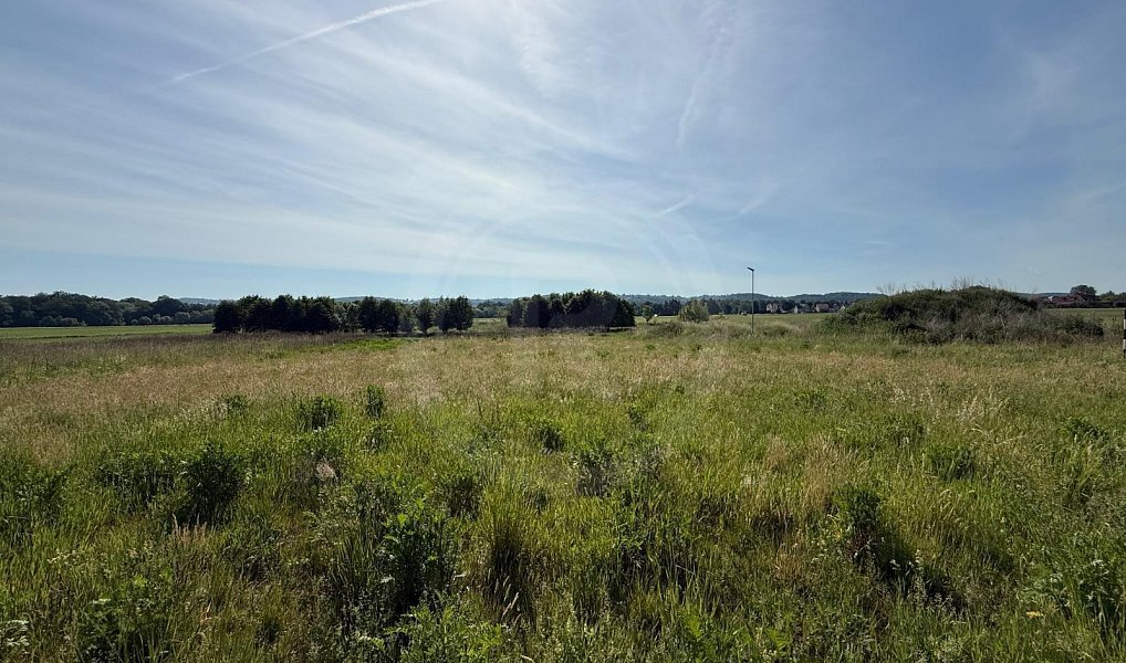 Prodej stavebního pozemku 1 501 m², České Budějovice – náhled fotky 4