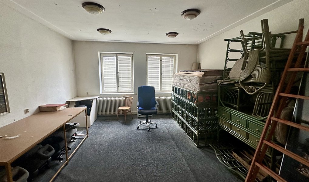 Prodej výrobních prostor 2 400 m², Varnsdorf – náhled fotky 14