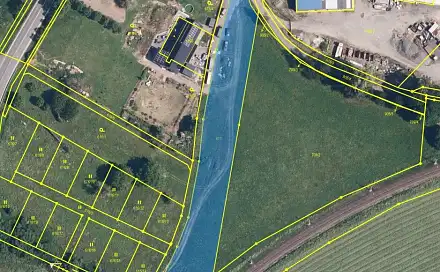 Prodej pole 3 381 m², nám. Míru, Šumperk