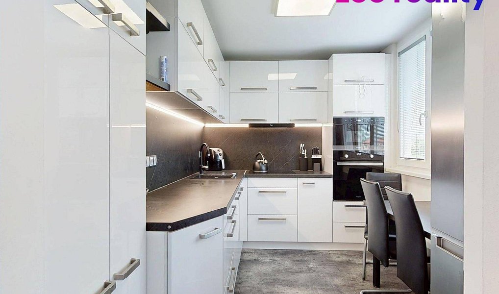 Prodej bytu 2+1 55 m², Strakonice – náhled fotky 11