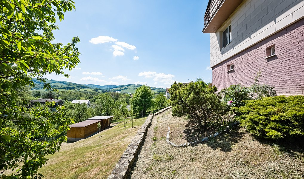 Prodej domu 395 m², Zádveřice-Raková – náhled fotky 33