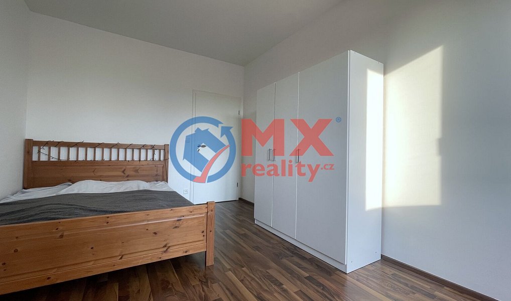 Pronájem bytu 2+1 55 m², Praha – náhled fotky 2