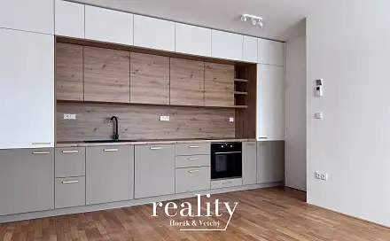 Pronájem bytu 2+kk 51 m², Gymnazijní, Moravské Budějovice, okres Třebíč