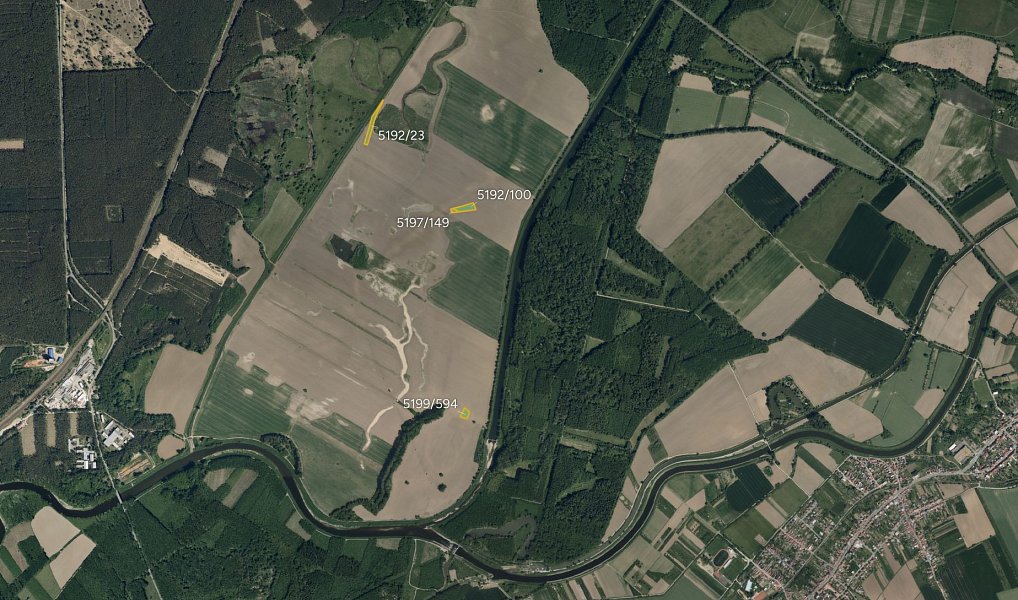 Prodej pole 12 700 m², Bzenec – náhled fotky 2