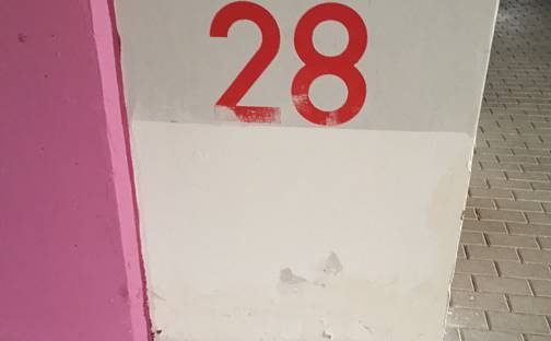 Garážové Stání na Praze6 V Liboci, Pod cihelnou, Praha 6 - Liboc