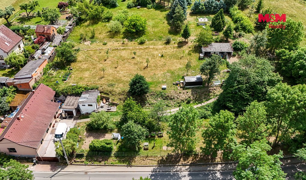 Prodej stavebního pozemku 1 800 m², Předenice – náhled fotky 11