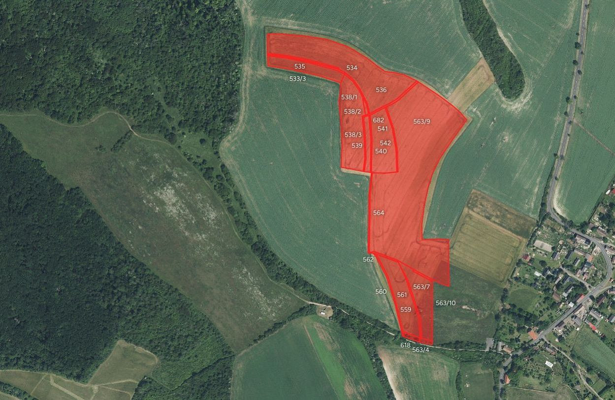 Prodej pole 104 397 m² – fotografie 3