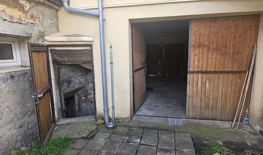Prodej domu 338 m² s pozemkem 708 m², Podbořany – náhled fotky 8