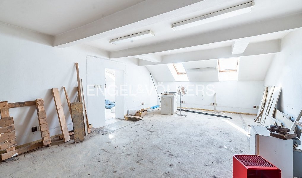 Pronájem kanceláře 287 m², Praha – náhled fotky 4