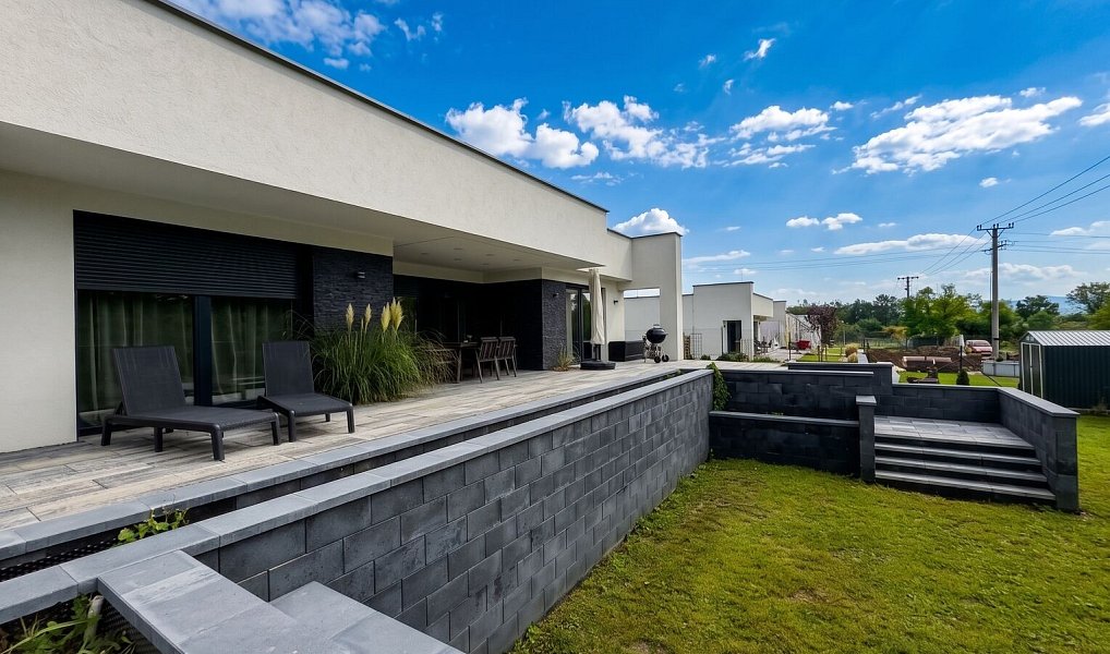 Prodej domu 118 m² s pozemkem 2 864 m², Krupka – náhled fotky 10