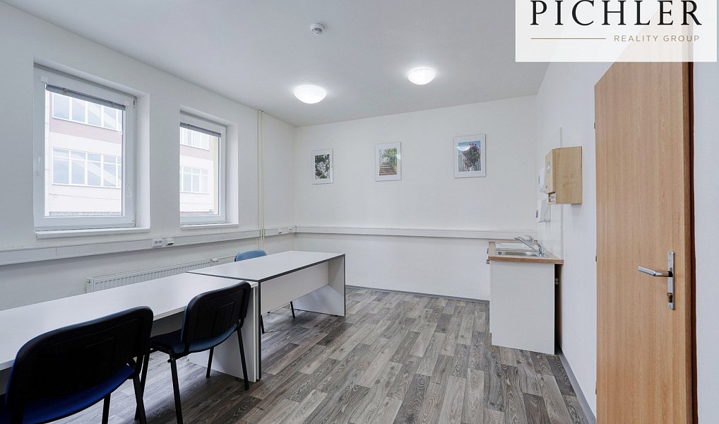 Pronájem kanceláře 255 m², Plzeň – náhled fotky 14