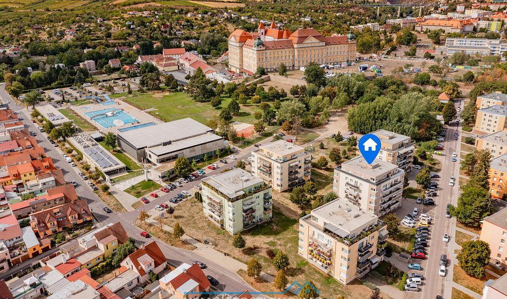 Prodej bytu 4+kk 89 m², Znojmo – náhled fotky 2