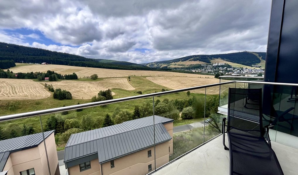 Prodej bytu 4+kk 99 m², Loučná pod Klínovcem – náhled fotky 25