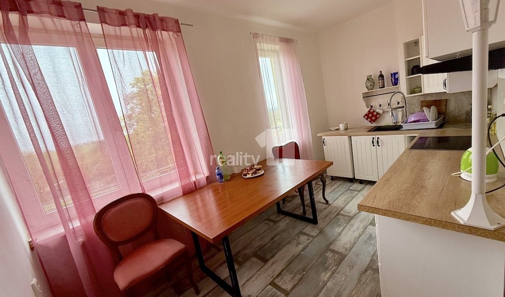 Pronájem bytu 2+1 60 m², Stanovice – náhled fotky 3