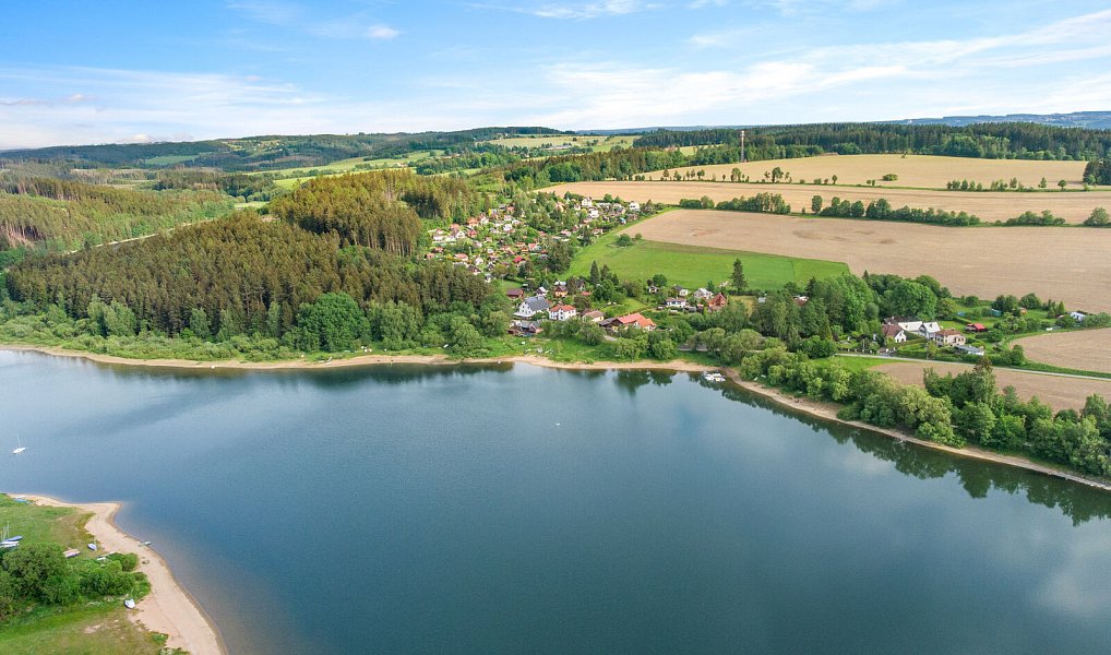 Prodej domu 260 m² s pozemkem 1 352 m², Seč – náhled fotky 14