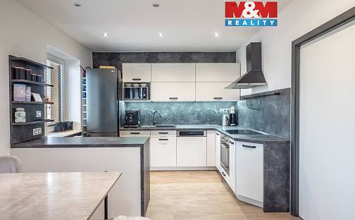 Prodej domu 127 m² s pozemkem 855 m², Volyňská, Strakonice - Strakonice II