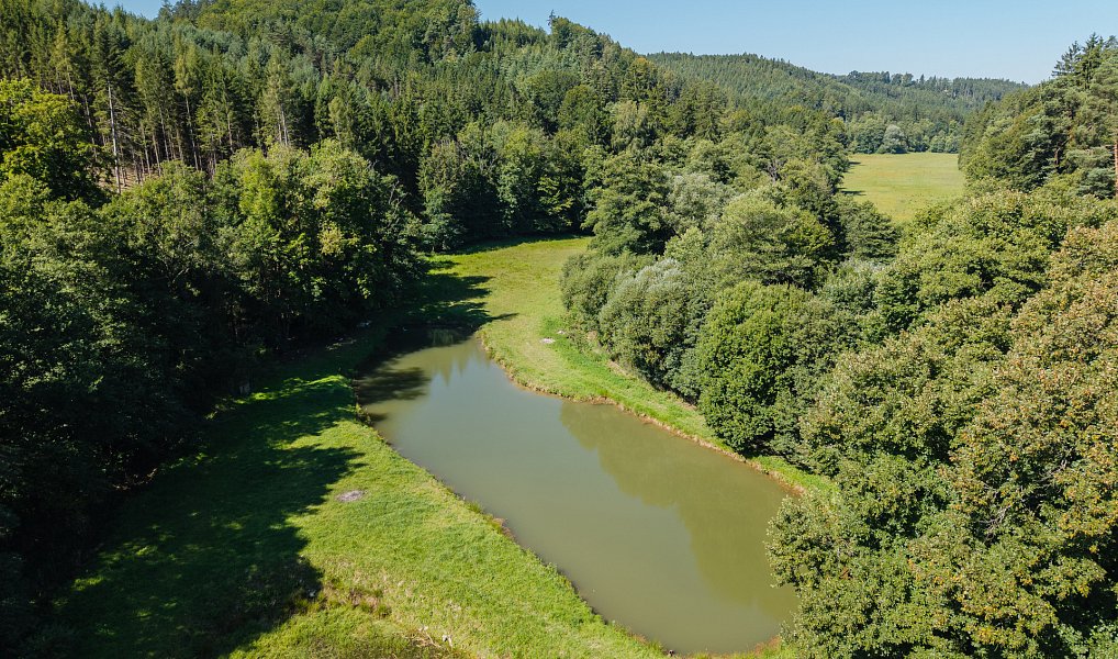 Pronájem vodní plochy 10 752 m², Zderaz – náhled fotky 2