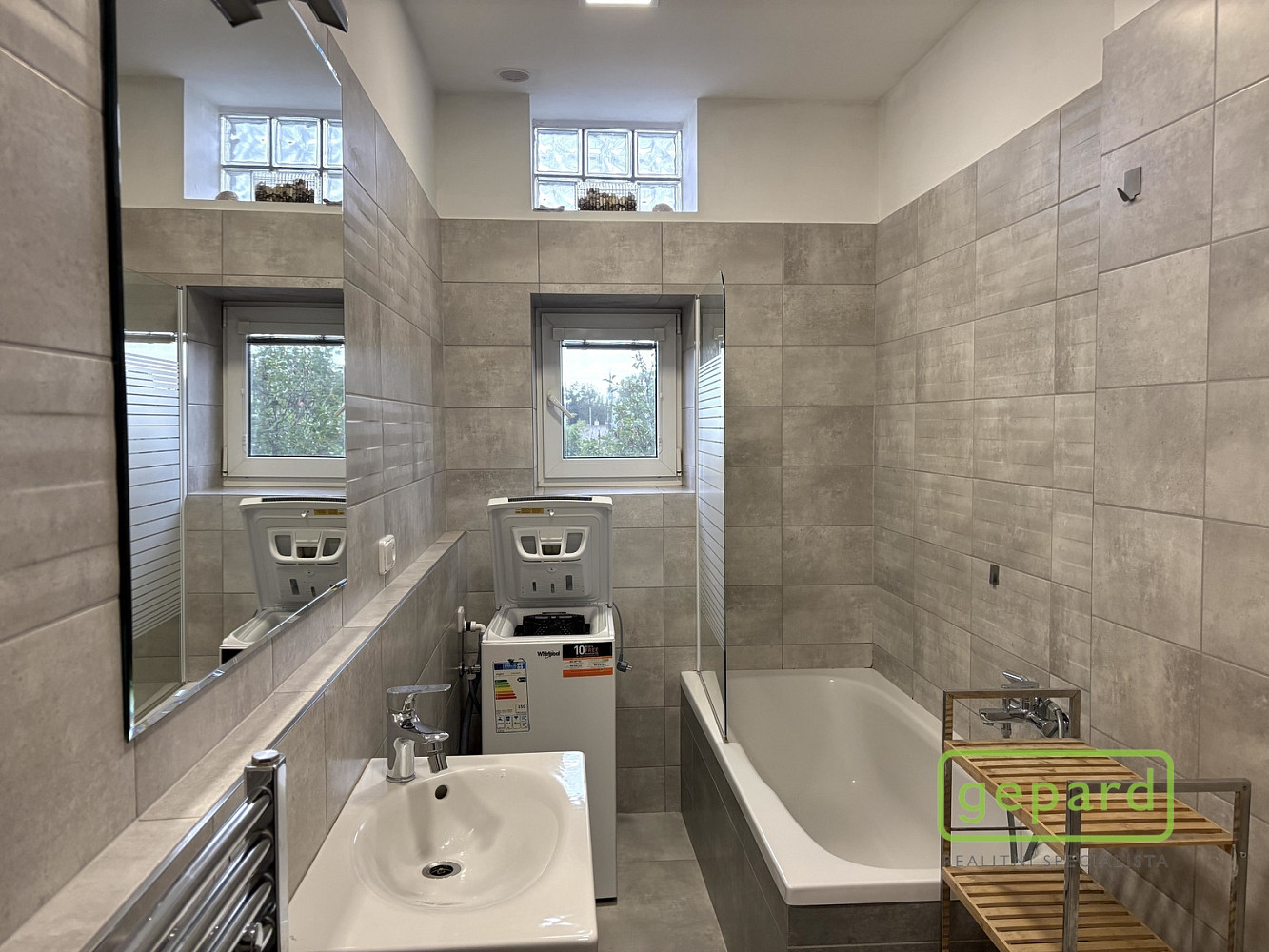 Pronájem bytu 2+1 60 m² - Widok 4