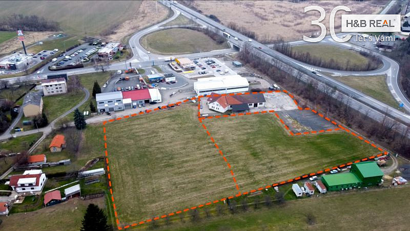 Prodej komerčního pozemku 17 306 m²