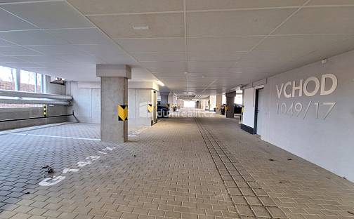 Pronájem garážového stání P9 Vysočany Pod Harfou, Pod Harfou, Praha 9 - Vysočany