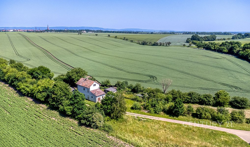 Prodej domu 341 m² s pozemkem 1 120 m², Močovice – náhled fotky 20