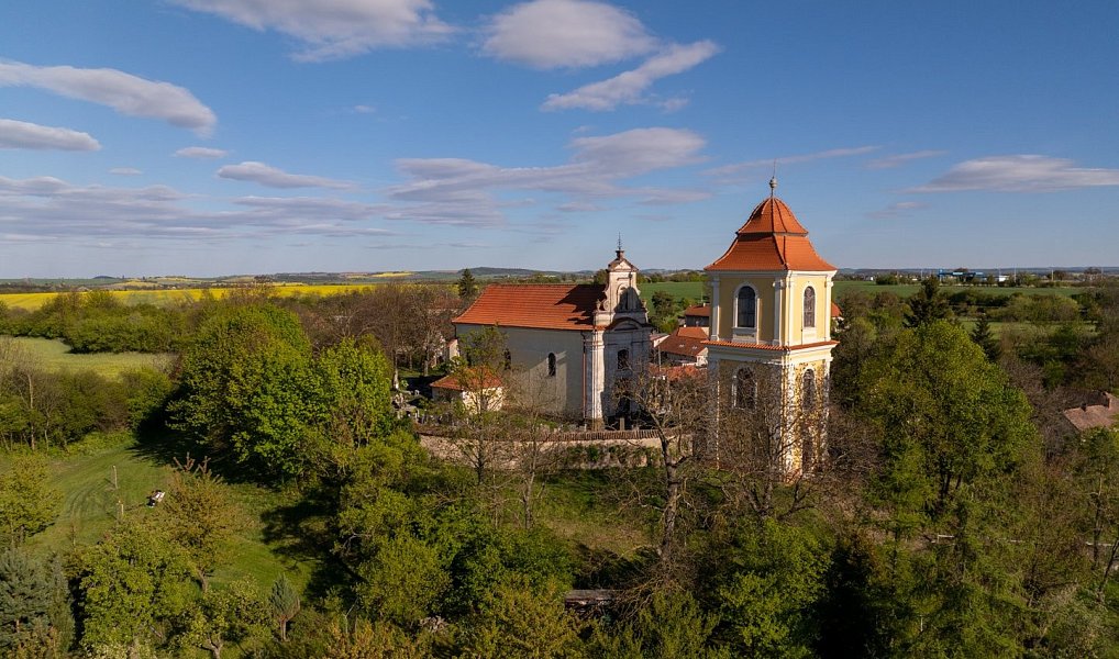 Prodej stavebního pozemku 1 605 m², Vrbčany – náhled fotky 22