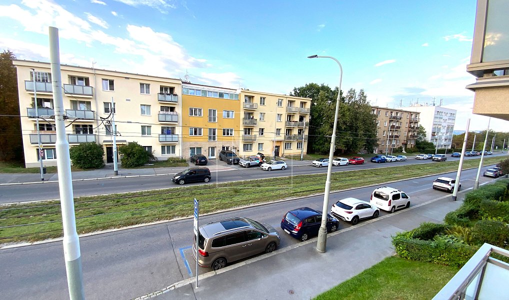 Prodej bytu 2+1 53 m², Praha – náhled fotky 19