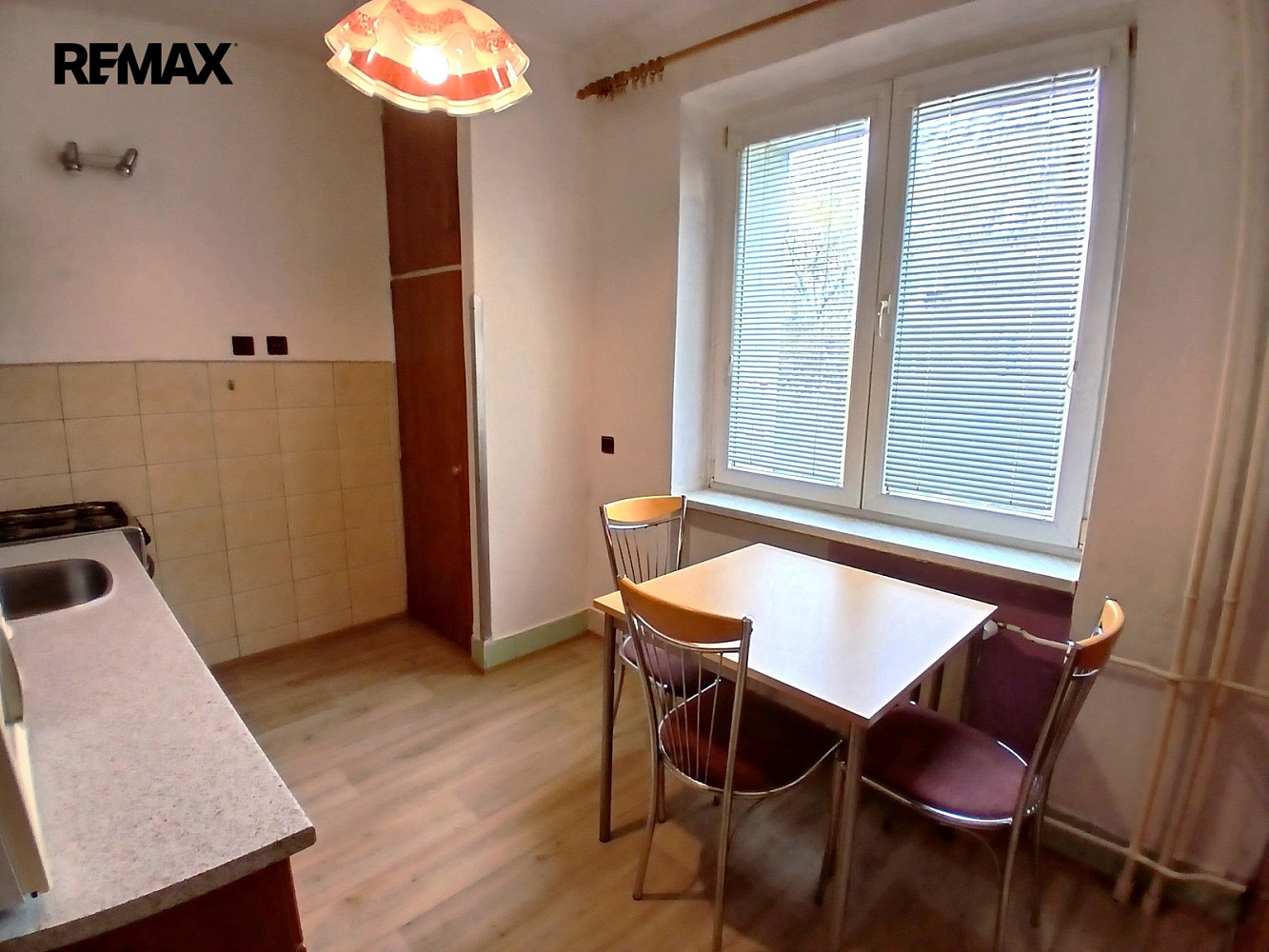 Pronájem bytu 3+1 69 m² – pohled 2