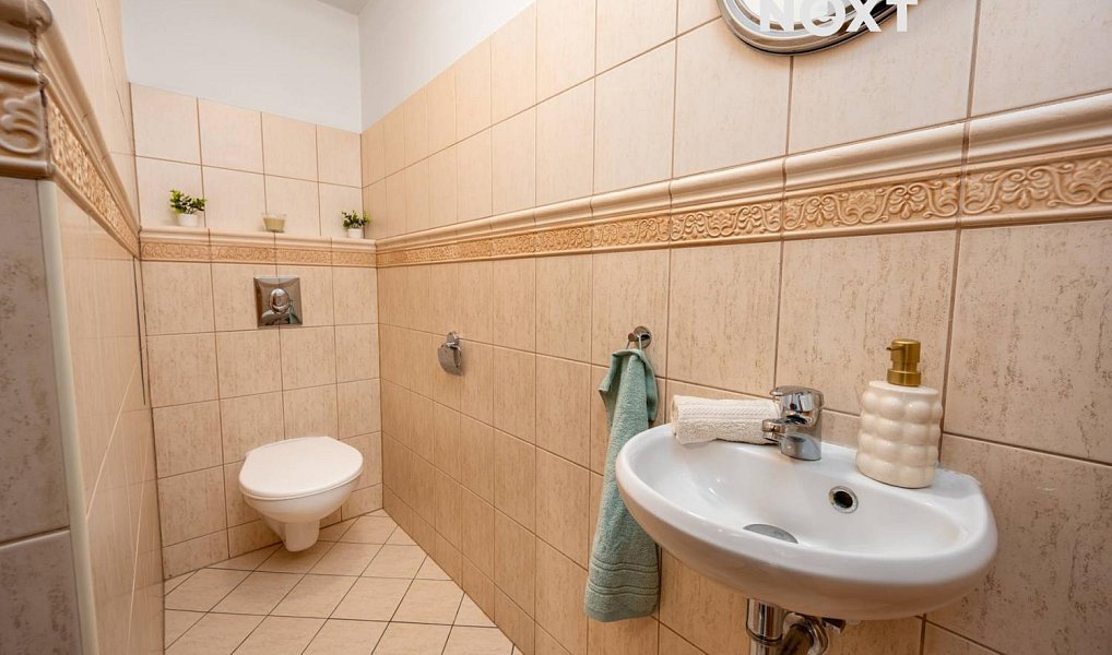 Prodej bytu 3+kk 104 m², Praha – náhled fotky 18