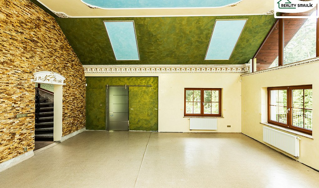 Prodej domu 500 m² s pozemkem 1 839 m², Plesná – náhled fotky 15