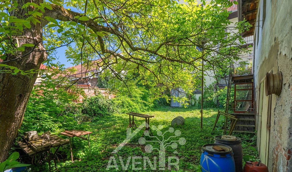 Prodej domu 634 m² s pozemkem 1 177 m², Uherské Hradiště – náhled fotky 32