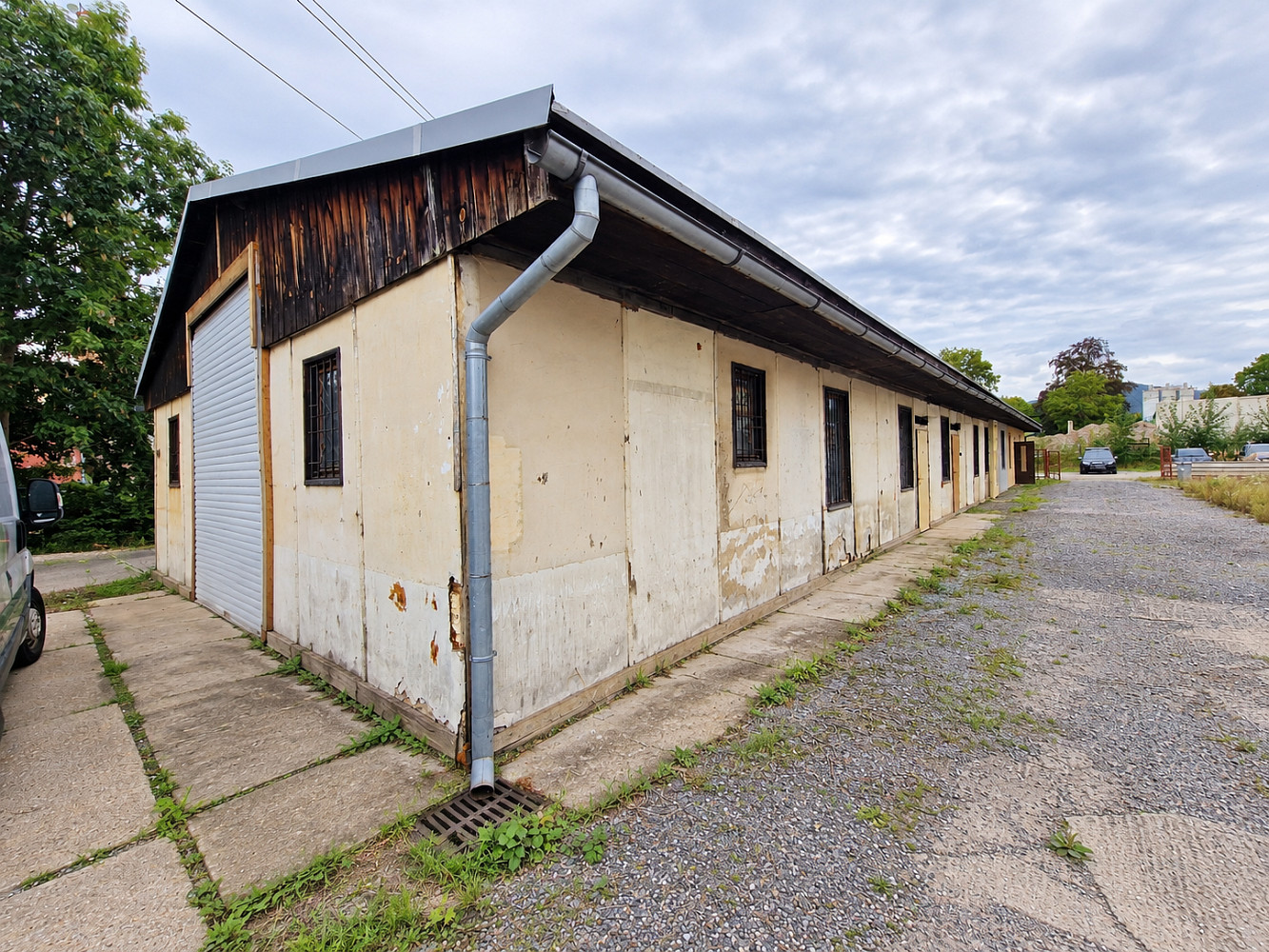 Pronájem skladovacích prostor 305 m² – fotografie 3