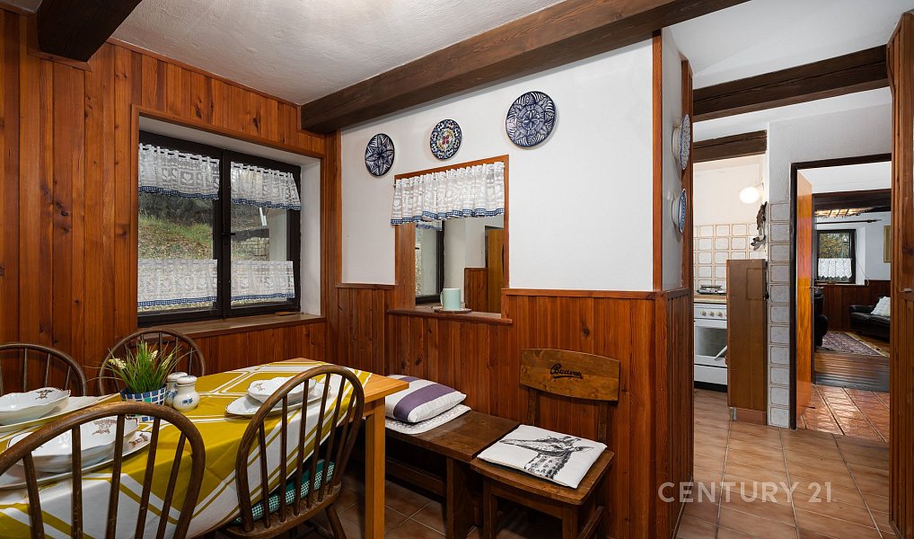Prodej chaty/chalupy 198 m² s pozemkem 2 388 m², Jince – náhled fotky 6