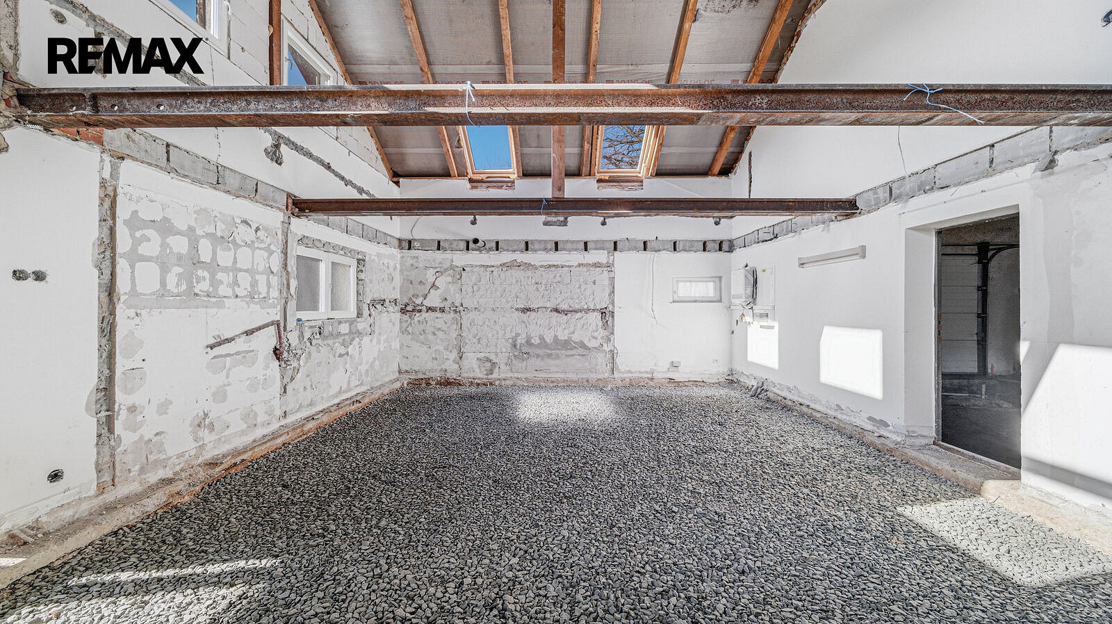 Prodej domu 308 m² s pozemkem 12 767 m² – fotografie 4