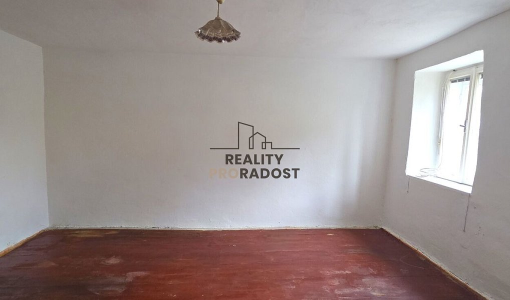 Prodej domu 130 m² s pozemkem 1 451 m², Starý Petřín – náhled fotky 4