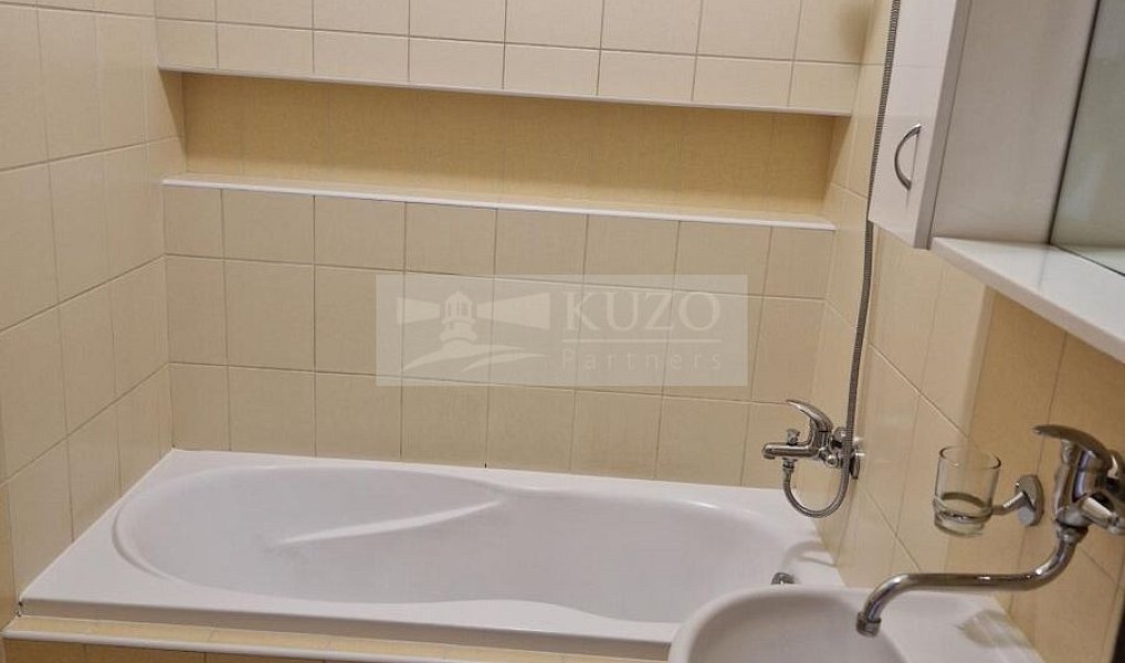 Prodej bytu 3+1 79 m², Znojmo – náhled fotky 9