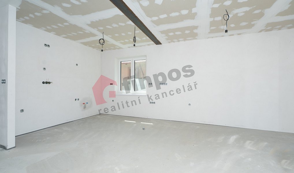 Prodej domu 214 m² s pozemkem 602 m², Načeradec – náhled fotky 14