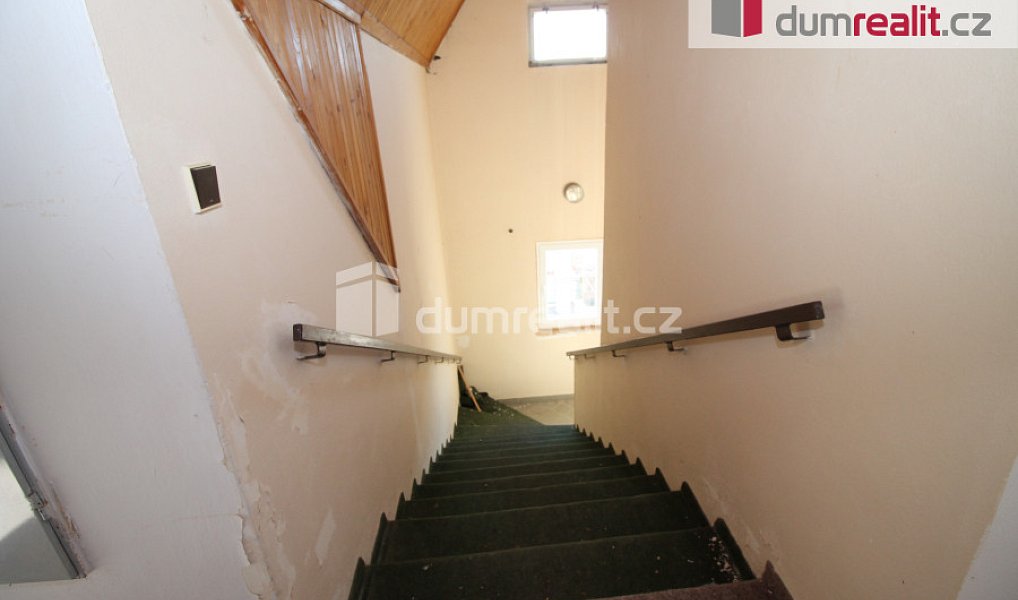 Prodej ubytovacího objektu 1 385 m², Lázně Kynžvart – náhled fotky 17