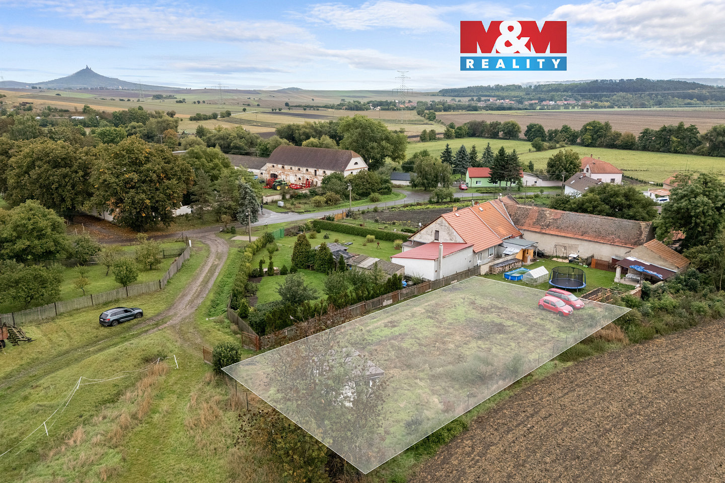 Prodej stavebního pozemku 878 m²